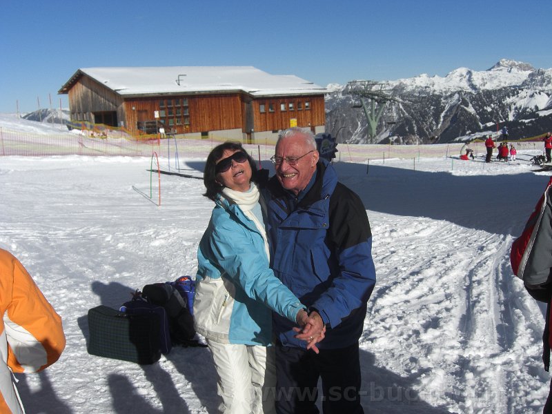 S01 (14).JPG - Tanz im Schnee